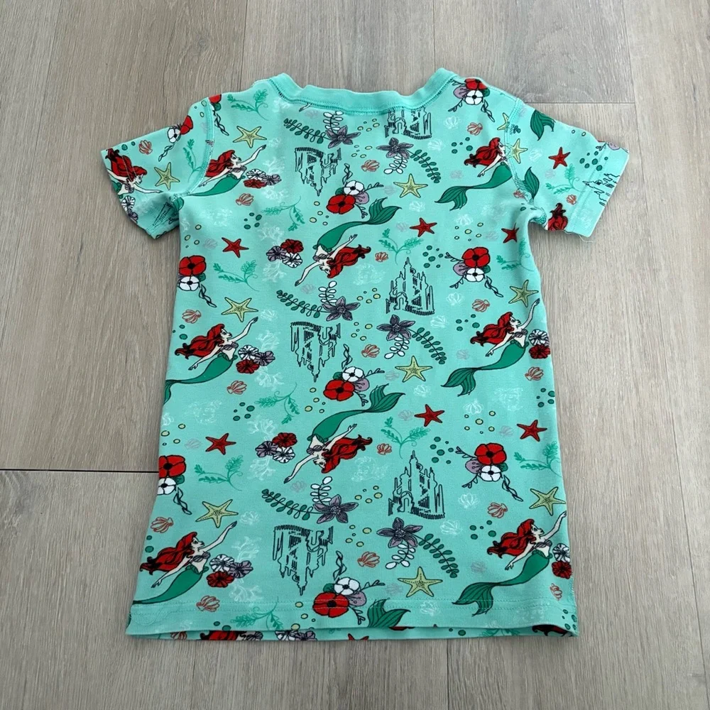 Hanna Andersson x Disney Collab Little Mermaid Kids PJ Shirt 8 y/o Green and Red